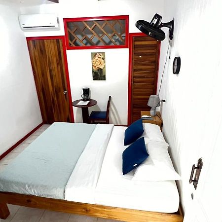 Hotel Cabinas Talamanca Sa Puerto Viejo de Talamanca Exterior foto